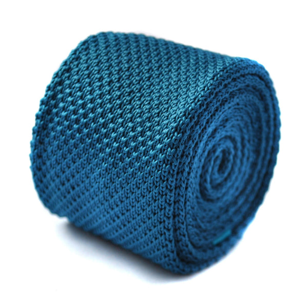 plain teal skinny knitted tie with pointed end